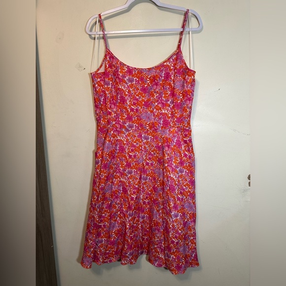 Tuckernuck Dress NWT Large Miami Iris Slip Pink Floral Scoop Neck Floral Beach - Picture 1 of 6